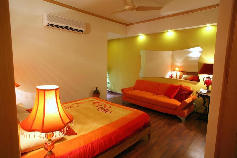 Maisonette Hotel & Apartments Lahore Exterior photo