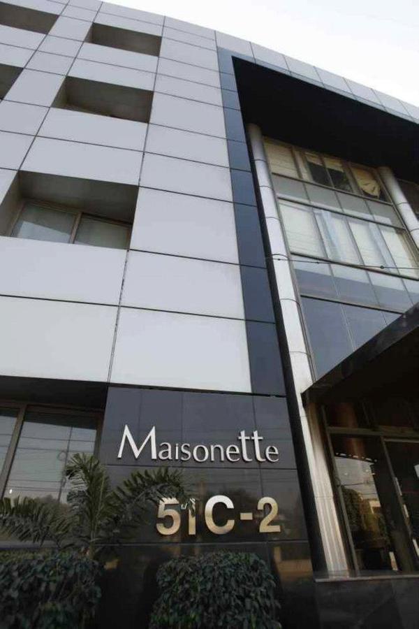 Maisonette Hotel & Apartments Lahore Exterior photo